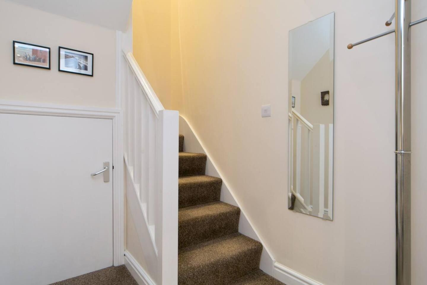 Pass The Keys Hafan Stylish 2 Bedroom Sea View Apartment Pwllheli Εξωτερικό φωτογραφία