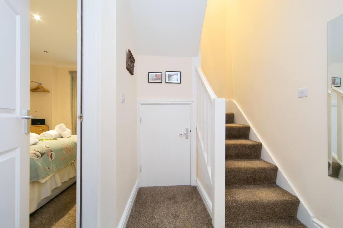 Pass The Keys Hafan Stylish 2 Bedroom Sea View Apartment Pwllheli Εξωτερικό φωτογραφία